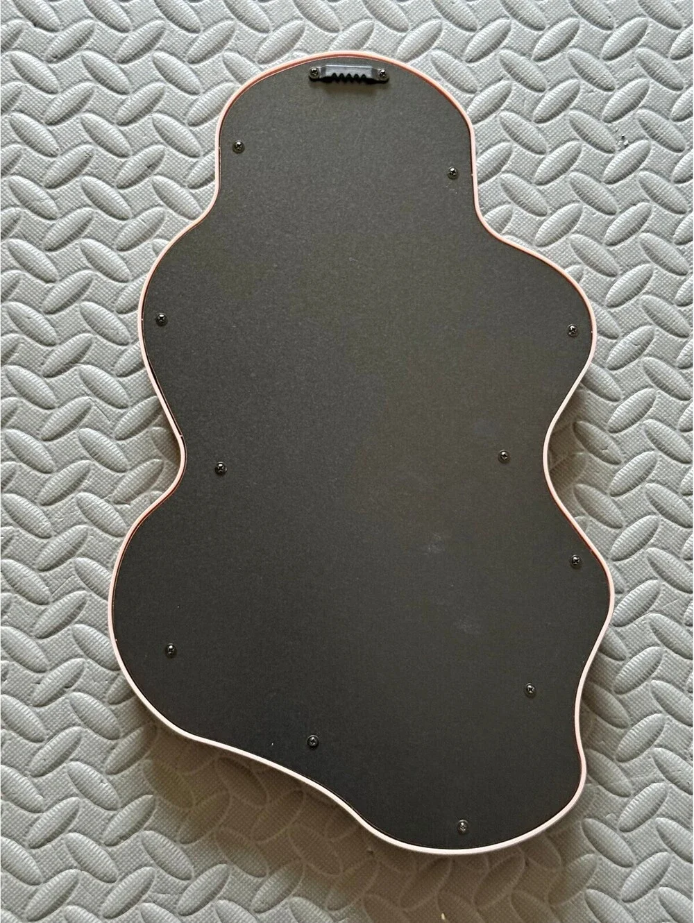 Funky Wavy Mirror 16